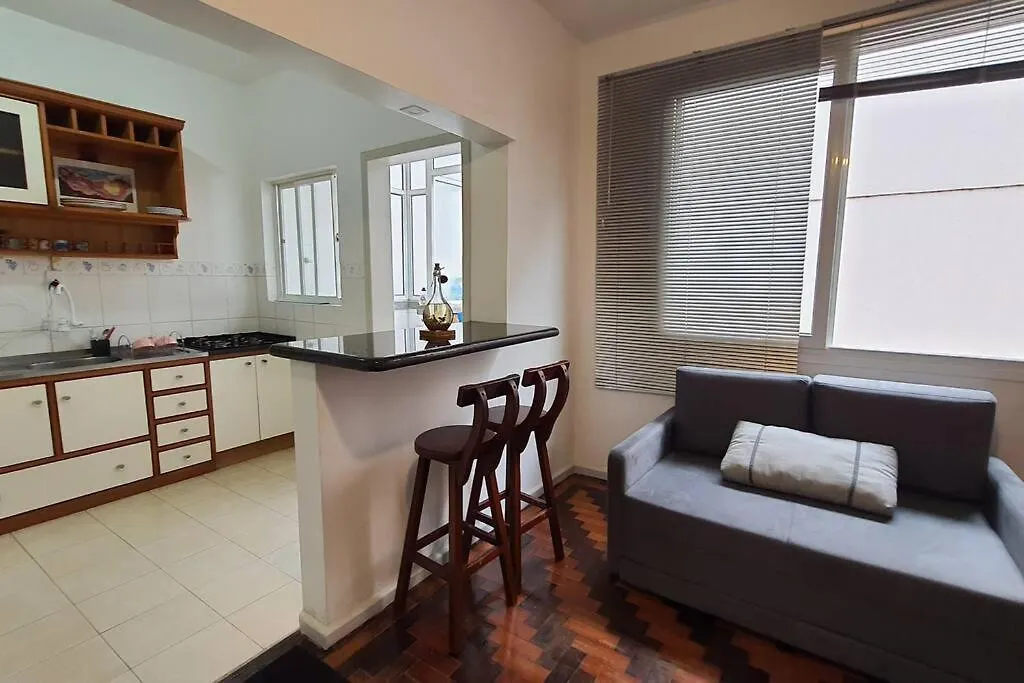 Apartamento Com Espaco Para Home Office No Menino Deus Ao Lado Do Shopping Praia De Belas Porto Alegre Lägenhet